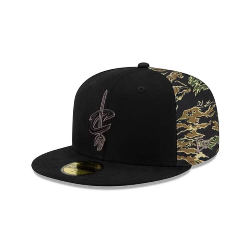 NBA Cleveland Cavaliers Camo Panel 59Fifty Fitted (IZC8594) - Black New Era Caps